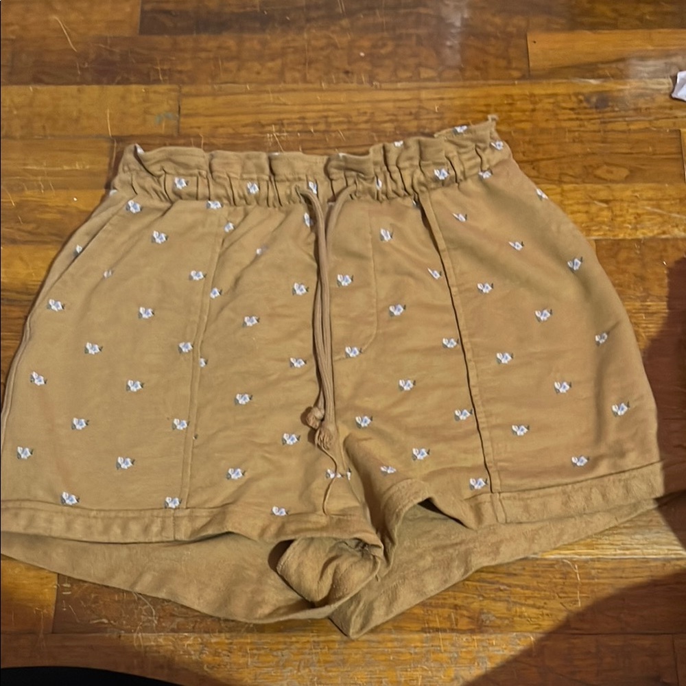 Arizona Jean Company Tan High Waist Shorts